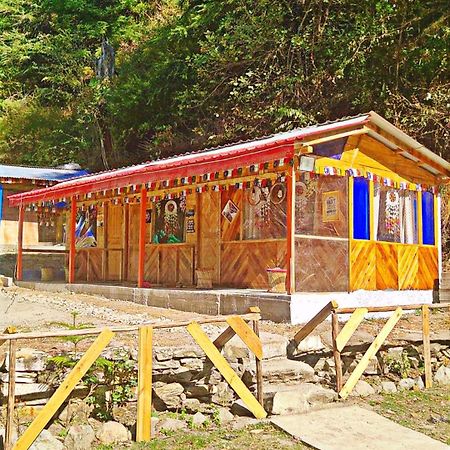 Shanti People Huts & Camp Kasol Eksteriør billede