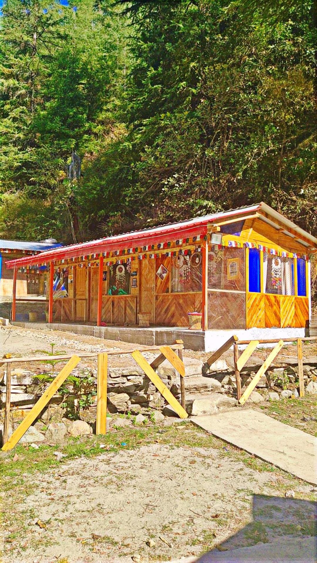 Shanti People Huts & Camp Kasol Eksteriør billede