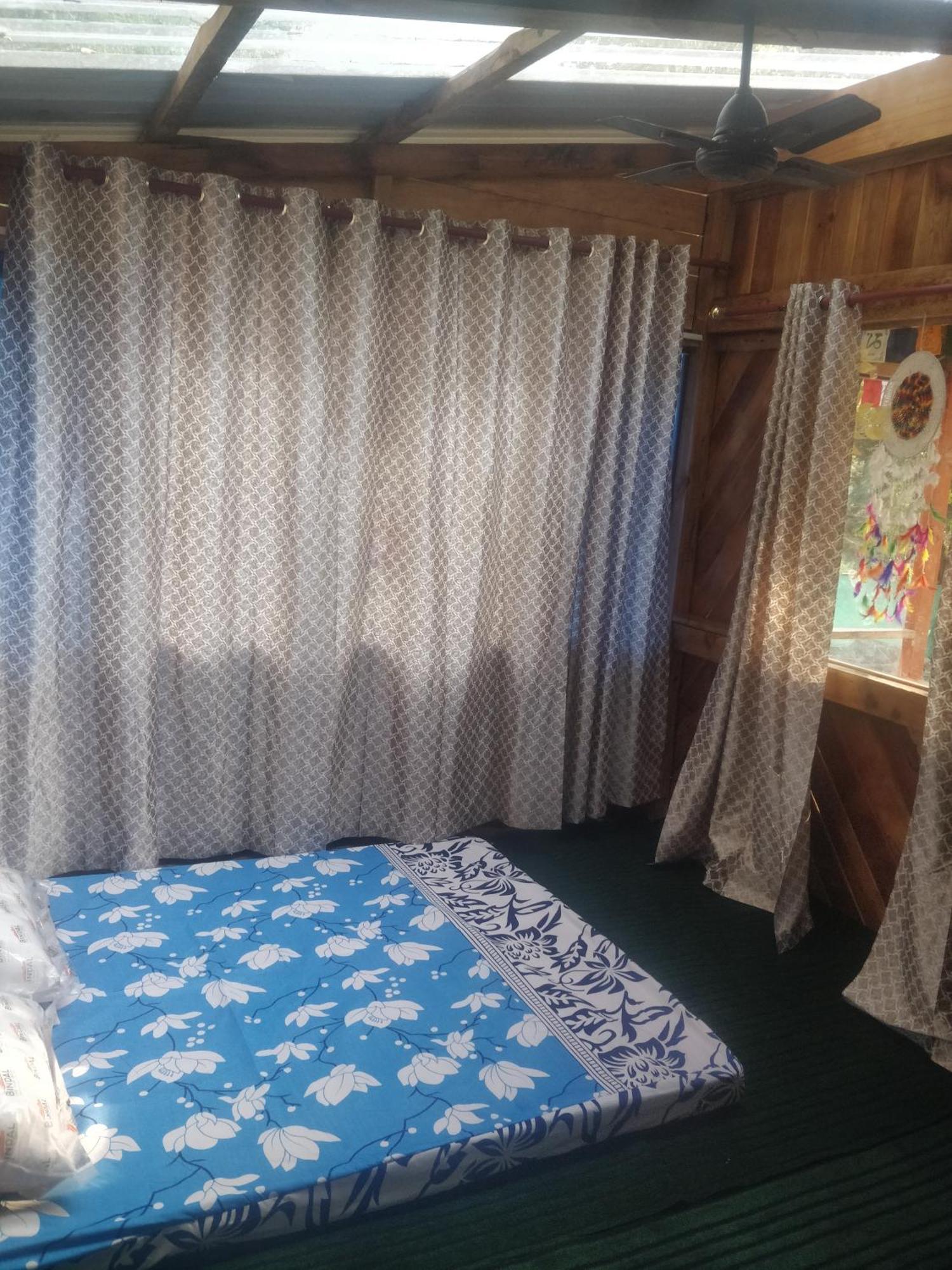 Shanti People Huts & Camp Kasol Værelse billede