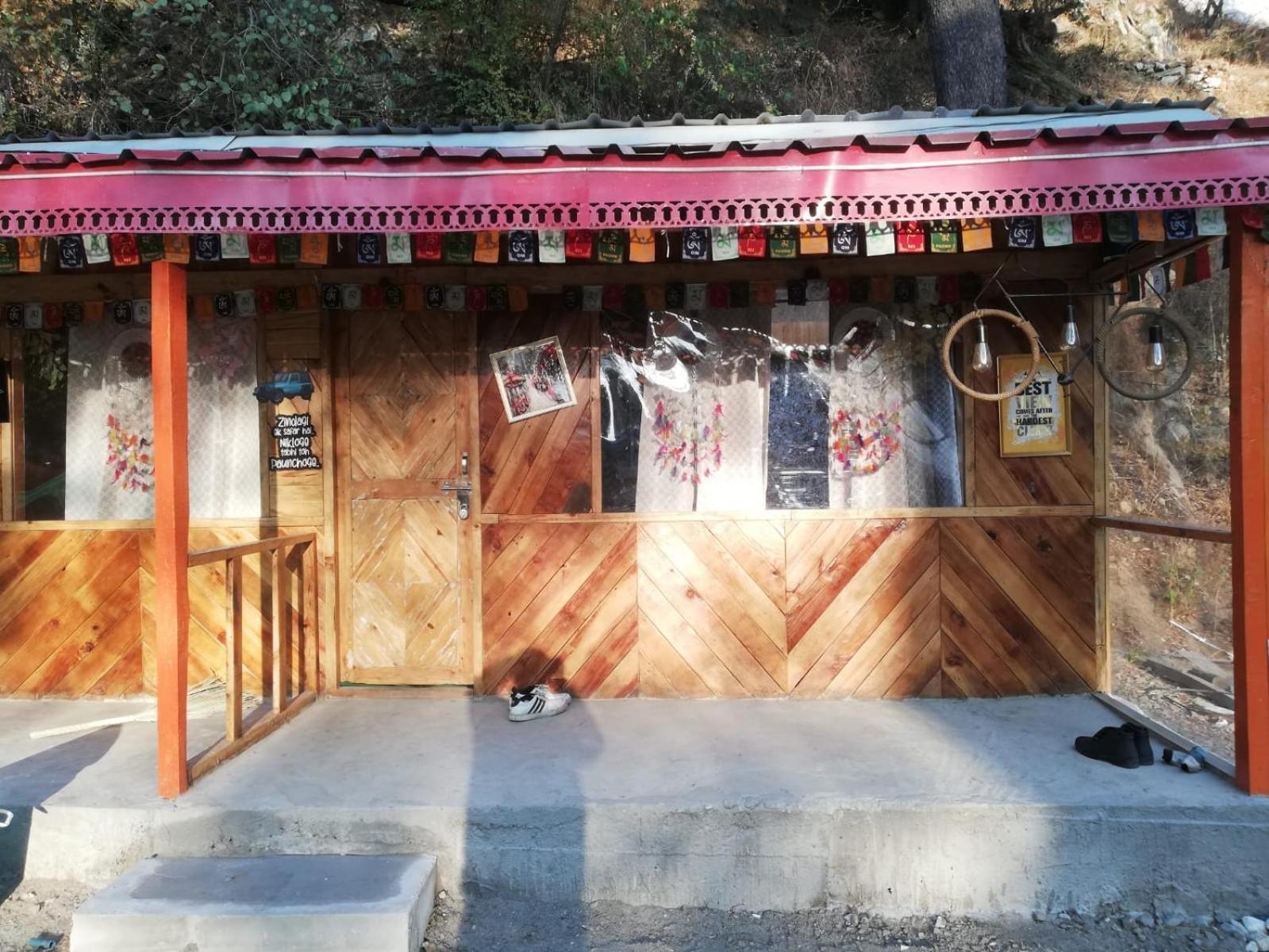 Shanti People Huts & Camp Kasol Værelse billede